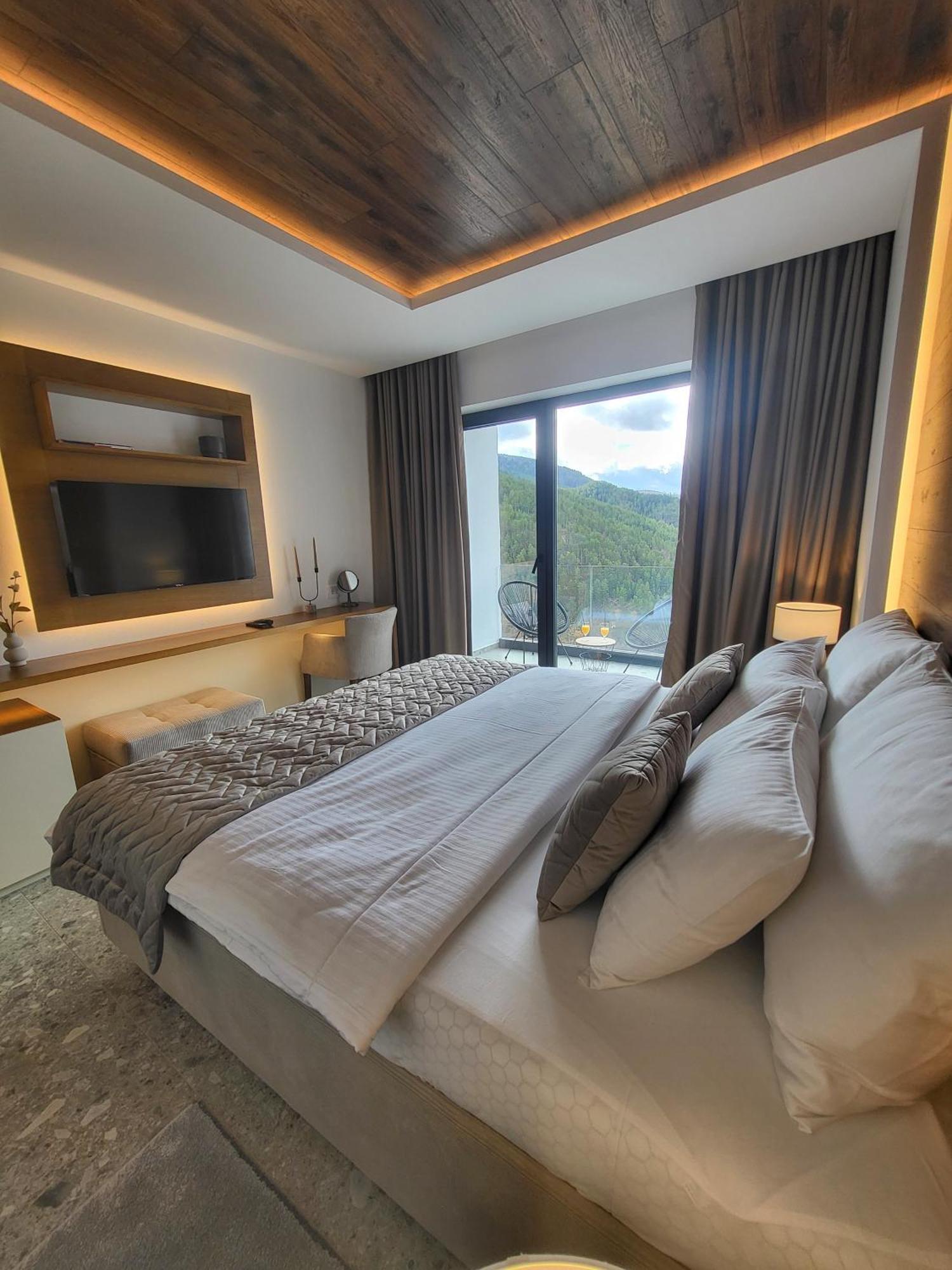 Apartmani Tarsko Jezero Zaovine Exterior photo